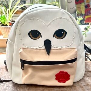 Harry Potter, Bioworld - Hogwarts Hedwig White Owl Mini Backpack EUC